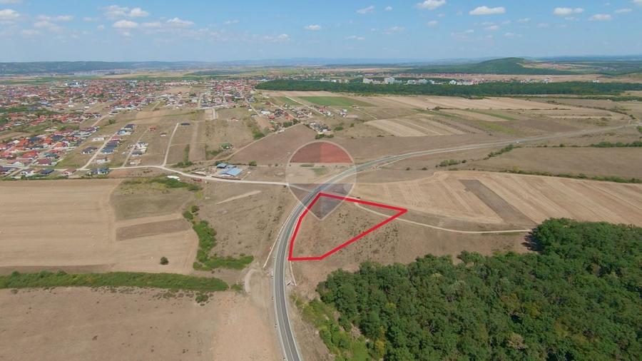 Teren Construcții intravilan de 16144 mp, în Exterior Sud