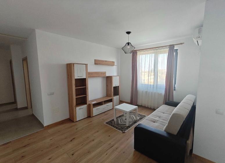 Apartament cu 2 camere decomandat în Păcii