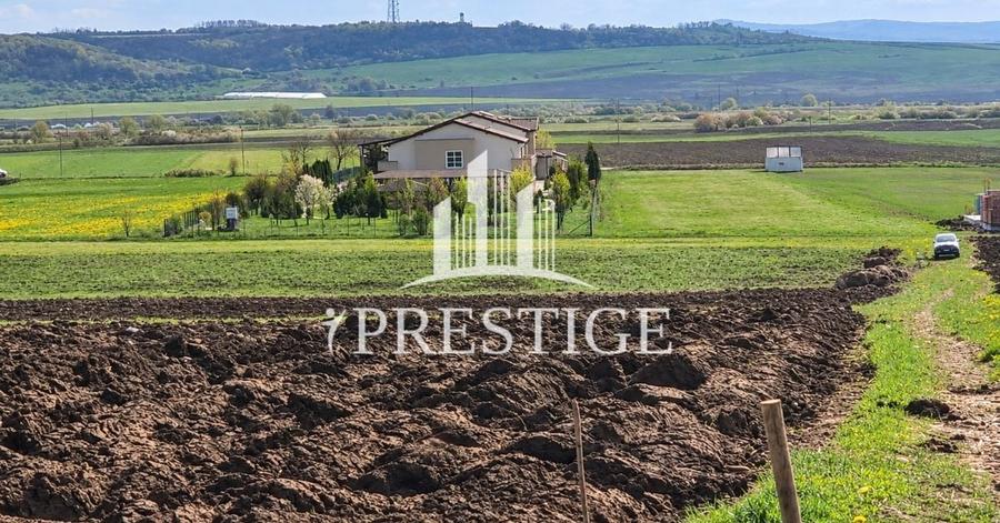 Teren agricol extravilan de 10000 mp, în Șura Mică