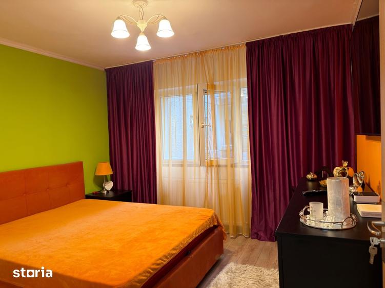 Apartament cu 2 camere decomandat în Girocului