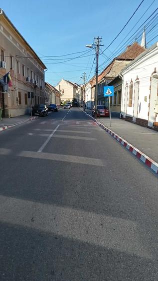 Spațiu comercial, de 25 mp, în Central