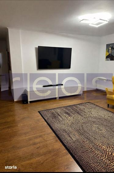 Apartament cu 3 camere, mobilat în Băneasa