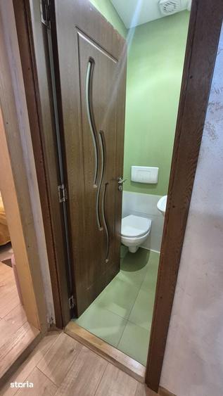 Apartament cu 3 camere decomandat în Săsar