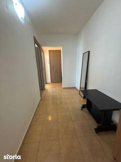 Apartament cu 3 camere decomandat, mobilat în Chișinau