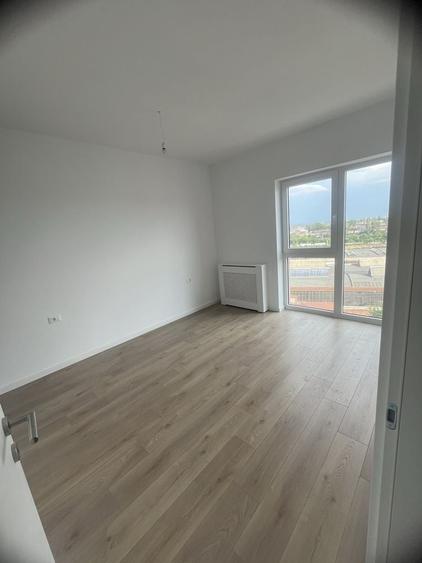 Apartament cu 2 camere nedecomandat în Românești