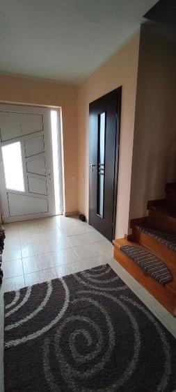 Casă cu 4 camere cu Canalizare în Șcheia
