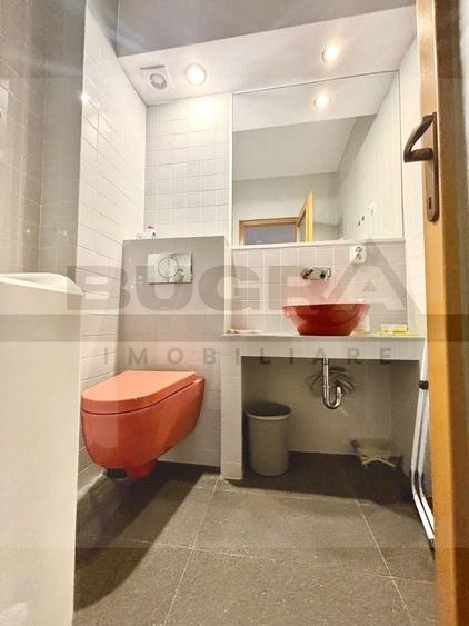 Apartament cu 3 camere semidecomandat, mobilat în Andrei Mureșanu
