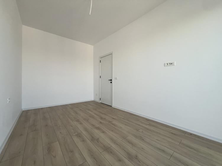 Apartament cu 2 camere decomandat în Giroc