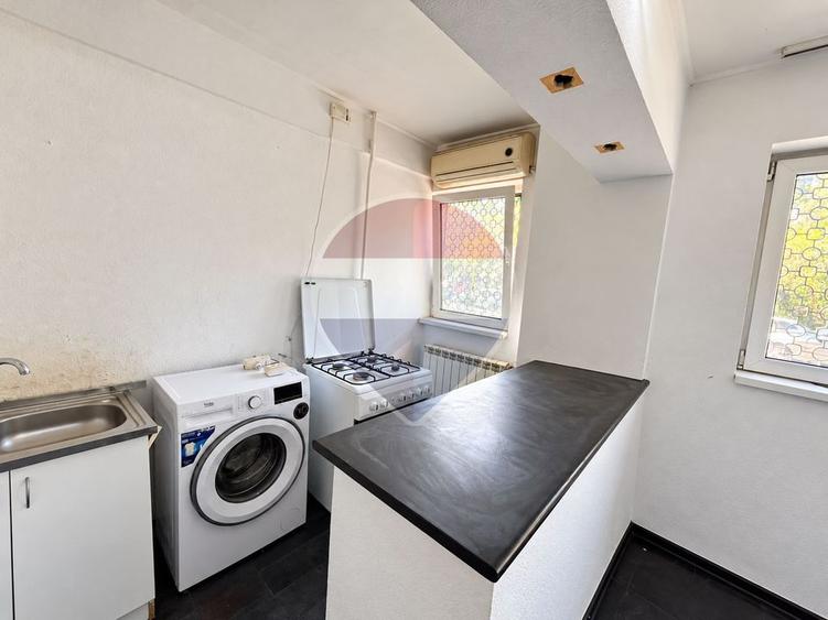 Apartament cu 2 camere semidecomandat în Kogălniceanu