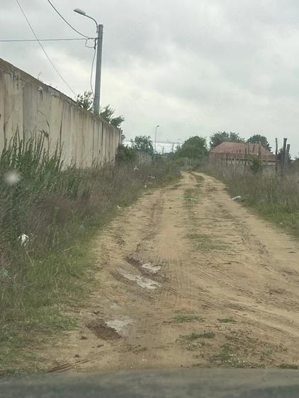 Teren de 7500 mp, în Brestei