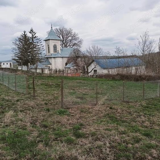 Teren de 518 mp, în Hoisești