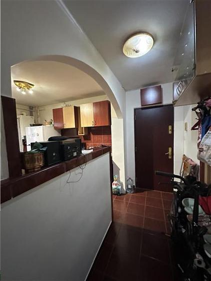 Apartament cu 2 camere semidecomandat în Circumvalațiunii