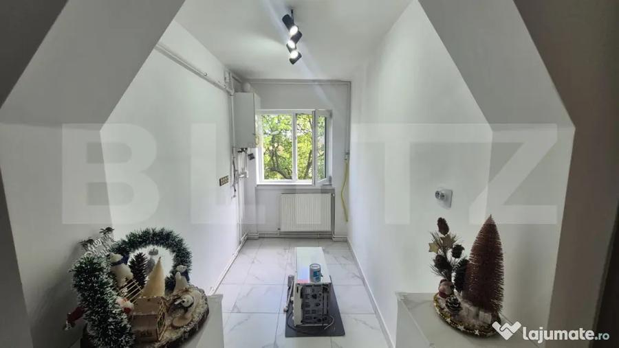 Apartament cu 2 camere decomandat în Micro 14