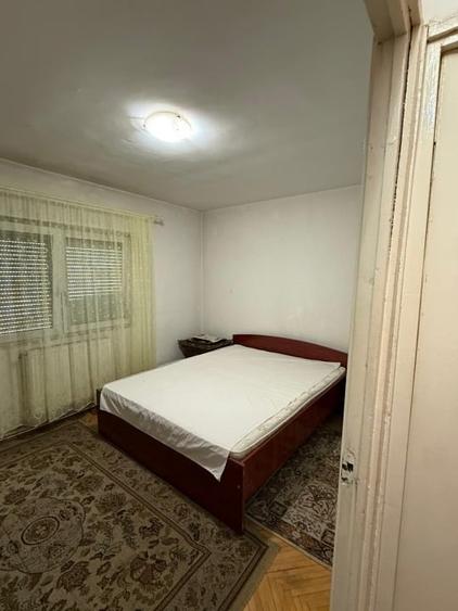 Apartament cu 2 camere semidecomandat în Micro 16