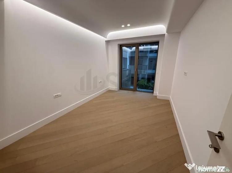 Apartament cu 3 camere decomandat în Iancu Nicolae