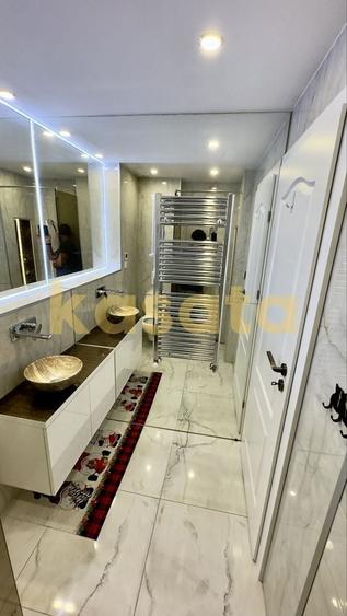 Apartament cu 3 camere decomandat, mobilat în Sisești