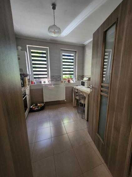 Apartament cu 2 camere decomandat, 43 mp, parcare, zona Teilor - 8