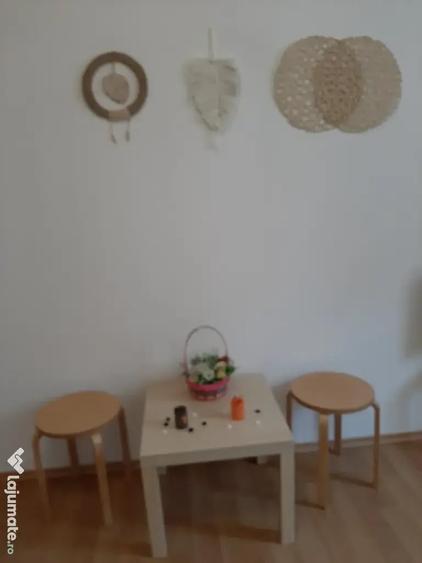 Garsonieră decomandată în Central