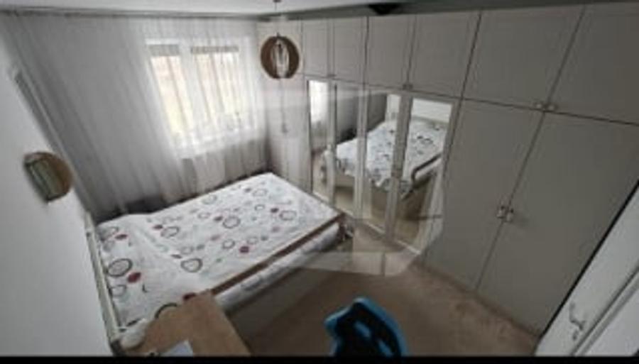 Apartament 3 camere, etajul 1,  Europa - 4
