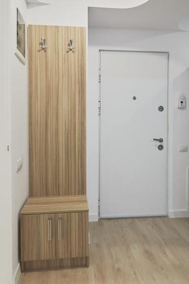 Apartament cu 2 camere decomandat, mobilat în Politehnica