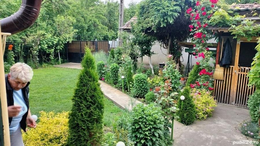 Casă cu 3 camere în Drăgășani