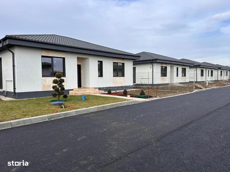 Casa complex -Corbeanca-Tamasi- 4 camere - 2 bai - 101mp - 1000mp tere - 2