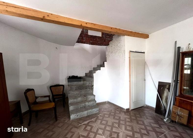 Casă cu Teren 3730 Mp în Stremț