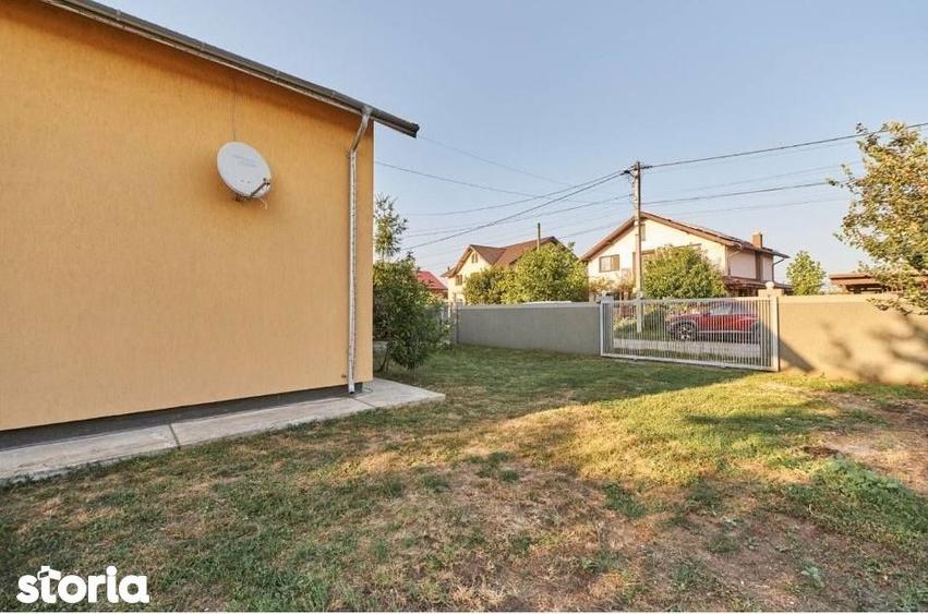 Casă cu 4 camere cu Teren 500 Mp în Popricani
