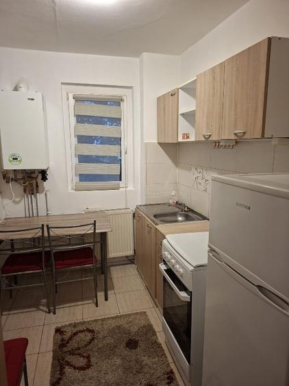 Apartament cu 2 camere semidecomandat în Gării