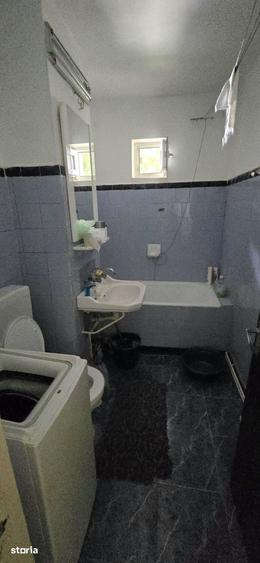 ETAJ 1, Micro 5 Targoviste , vanzare apartament 3 camere - 6