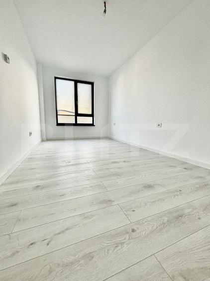 Apartament superb cu 3 camere, terasa + balcon, Torontalului - 12