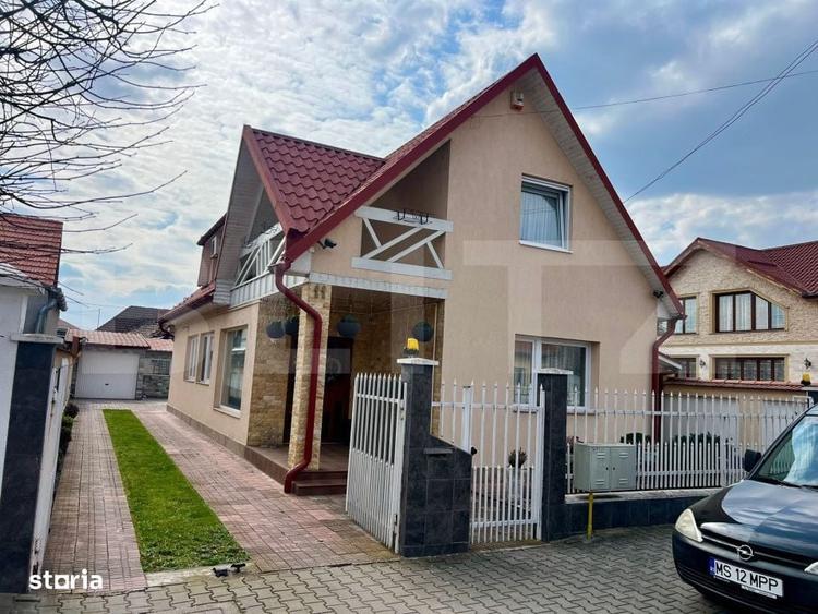 Casă cu 4 camere în Sântana de Mureș