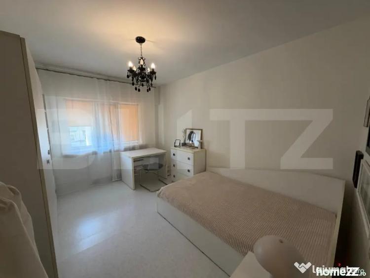 Apartament cu 4 camere decomandat în Ultracentral