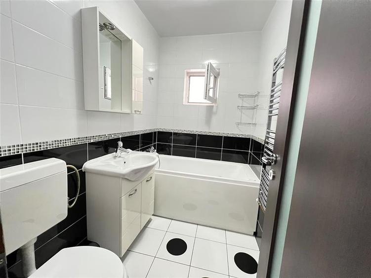 Apartament cu 3 camere decomandat, mobilat în Astra