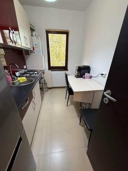 Apartament cu 2 camere decomandat în Lujerului