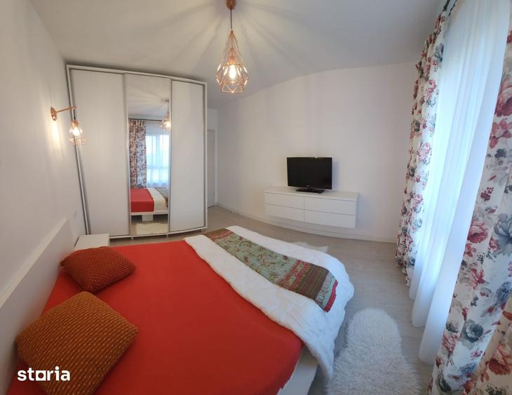 Apartament cu 3 camere decomandat în Exterior Vest