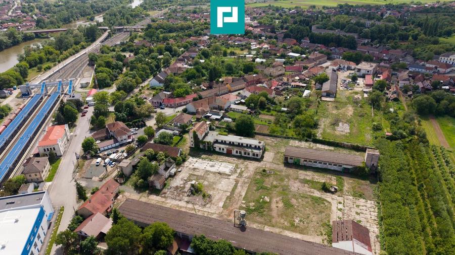 Spațiu industrial, de 498 mp, în Nord