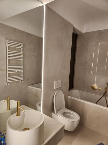 Proprietar inchiriez, studio Cortina North - 1