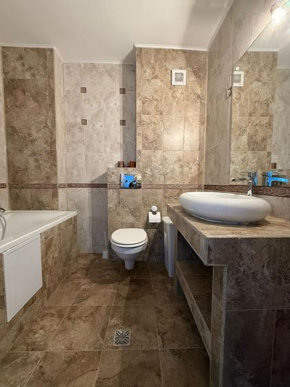 Apartament cu 2 camere decomandat în Florești
