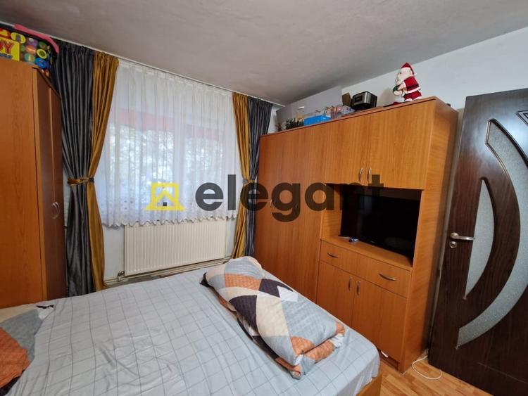 Apartament cu 4 camere semidecomandat, mobilat în Craiovița Nouă