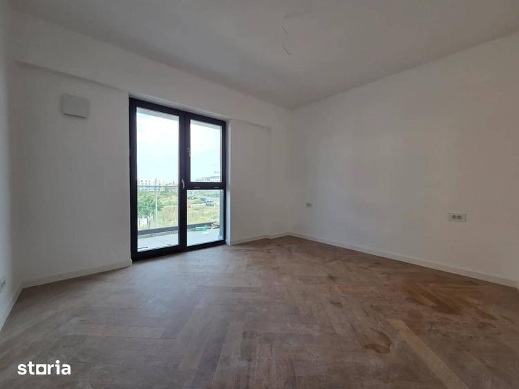 Apartament cu 4 camere decomandat în Theodor Pallady