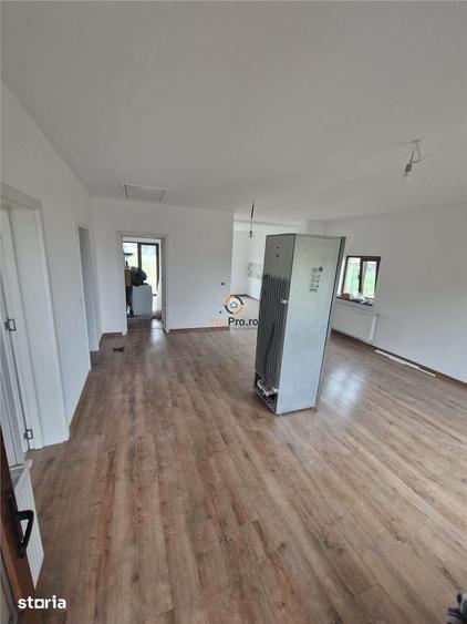Casă cu 3 camere cu Teren 750 Mp în Chevereșu Mare