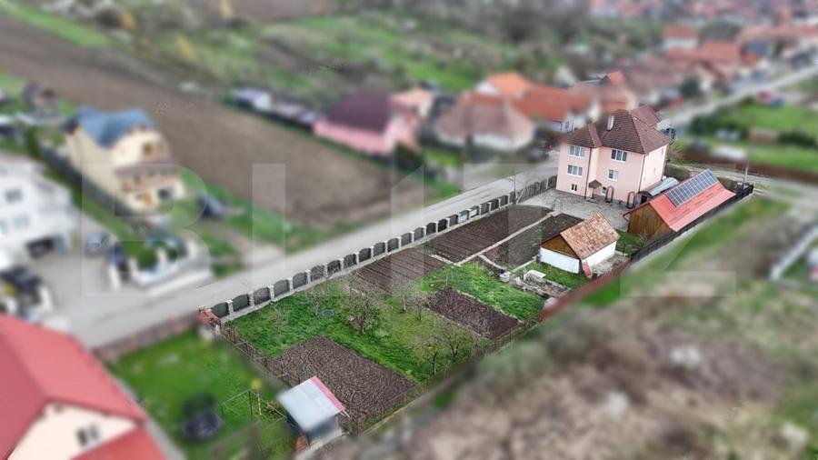 Casă individuală cu 5 camere cu Canalizare în Reghin