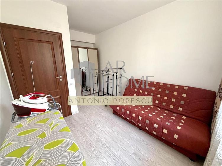 Apartament cu 3 camere decomandat, mobilat în Albert
