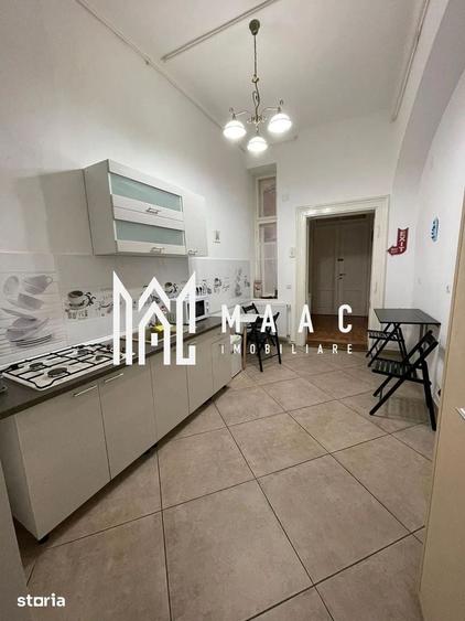 Casă individuală cu 6 camere cu Canalizare în Central