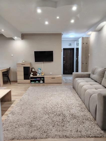 Apartament cu 2 camere semidecomandat în Gilău