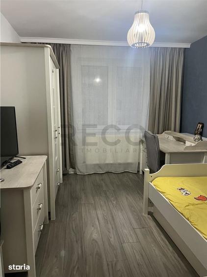 Apartament cu 3 camere în Rogerius