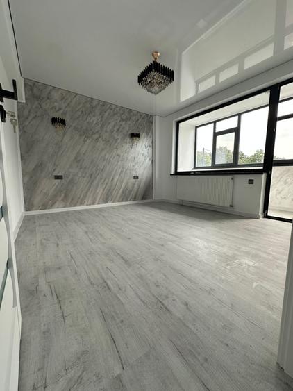 Apartament cu 2 camere semidecomandat în Independenței