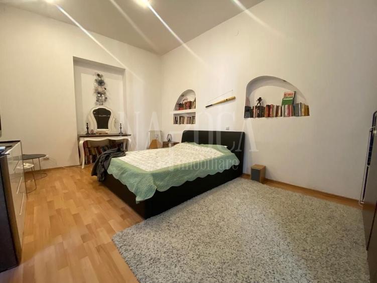 Apartament cu 2 camere decomandat în Central — fotografia 1