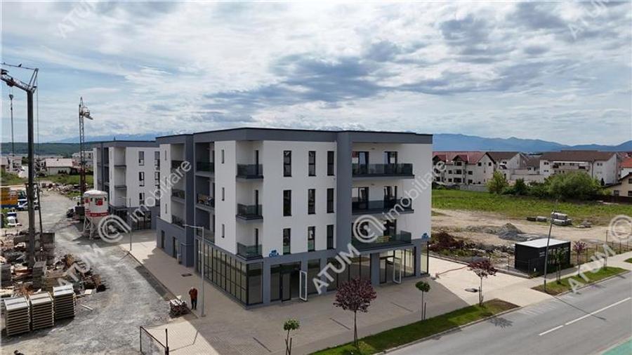 Apartament cu 3 camere decomandat în Șelimbăr — fotografia 2